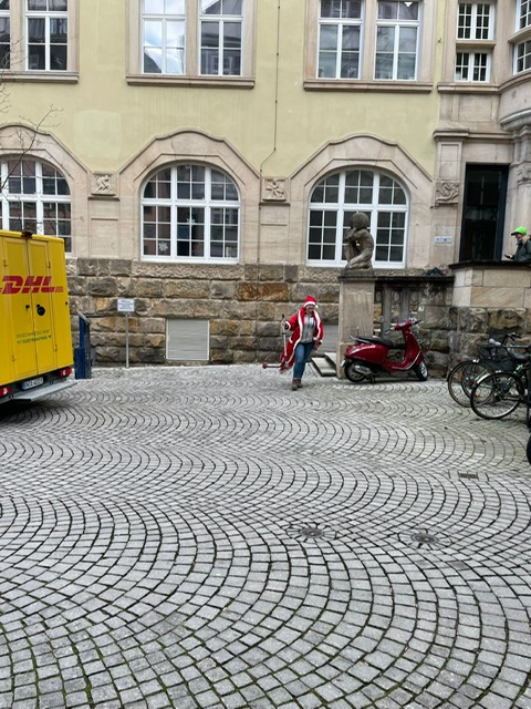 a9610949-b778-4fb9-b69a-221aa803077f